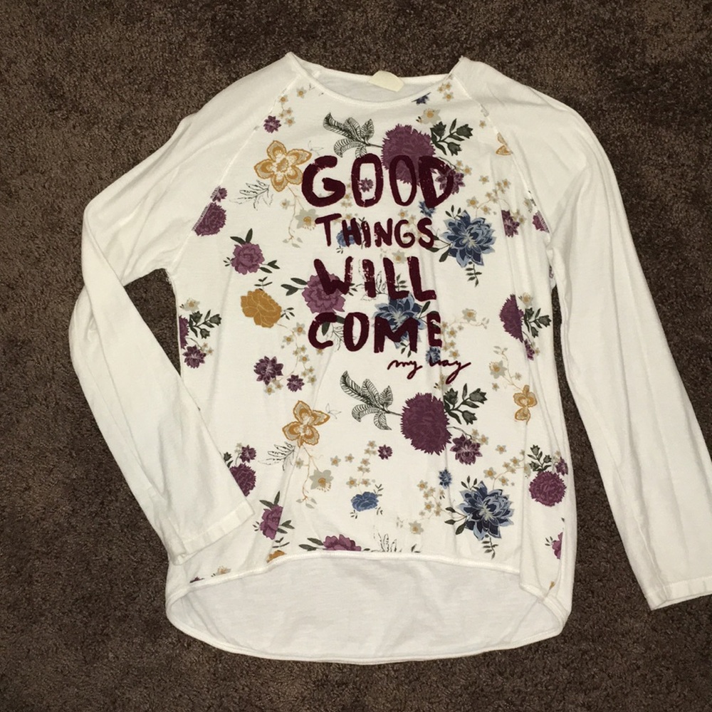 White kind sleeve from Zara